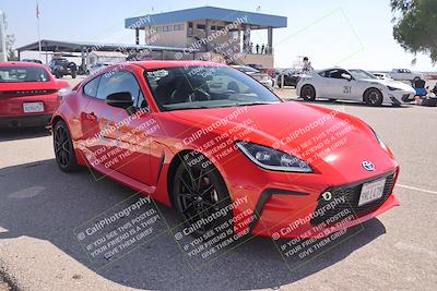 media/Oct-18-2025-Speed Ventures (Sat) [[8b3b7cf525]]/Around the Pits/